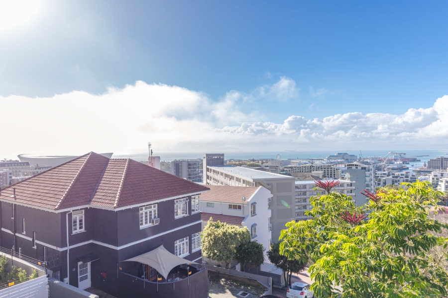 To Let 3 Bedroom Property for Rent in Green Point Western Cape